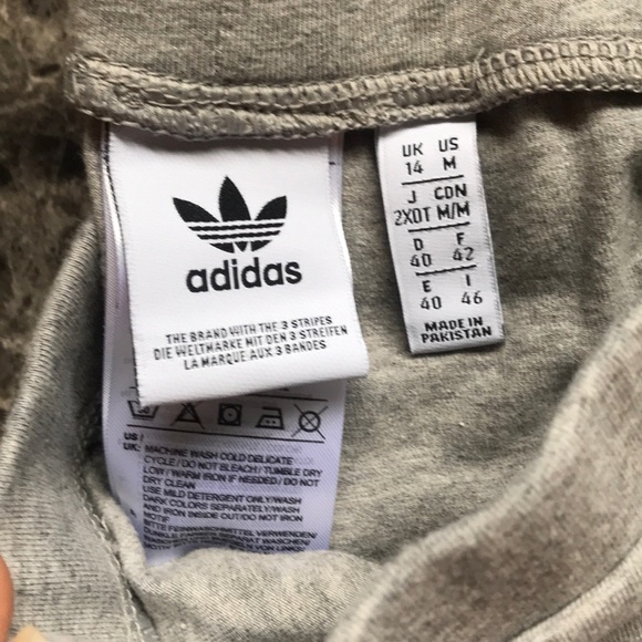 Adidas leggings - Picture 2 of 2